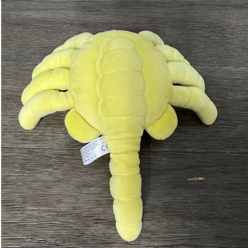 Kidrobot Alien Facehugger Plush Doll‎ Stuffed Animal Sci-Fi Horror Collectible